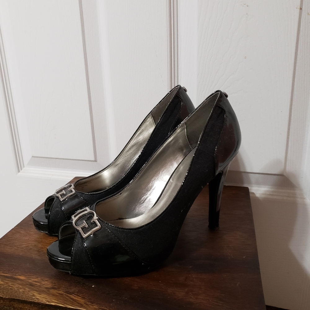 Heels 👠 - Picture 2 of 2